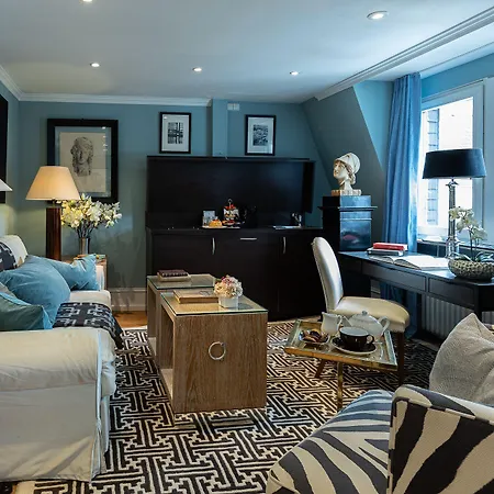 Guesthouse Heidelberg Suites Hotel 5*