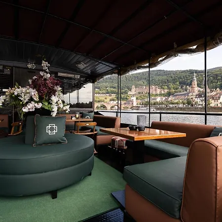 Guesthouse Heidelberg Suites ハイデルベルク