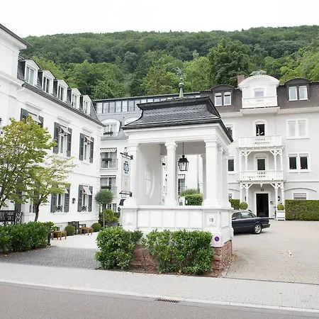 ホテル Guesthouse Heidelberg Suites ハイデルベルク